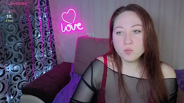 Snapshot of KellyCrystall chatting on January 11, 2026, 9:25 am KellyCrystall online show from January 11, 2026, 9:25 am