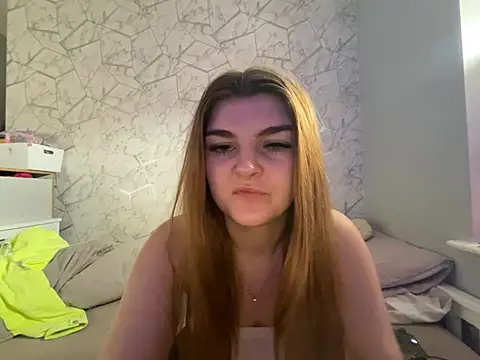 Flirty-Miss-Molly online show from March 21, 2025, 8:39 am