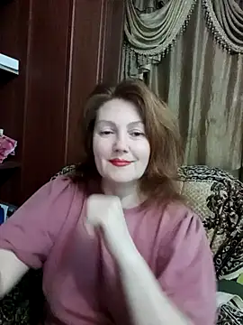 Madame-Butterfly online show from December 9, 2024, 8:44 pm