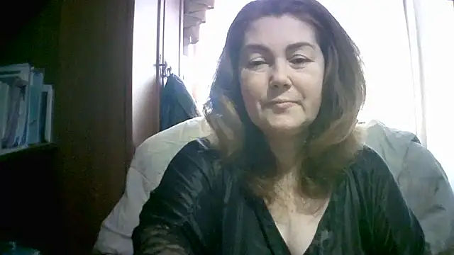 Madame-Butterfly online show from November 15, 2025, 6:55 am