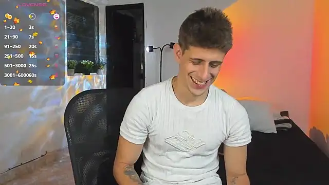 Jasperjoness online show from October 27, 2025, 9:46 am