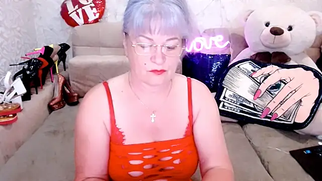 Snapshot of SiberiabBerry chatting on May 18, 2026, 3:24 am SiberiabBerry online show from May 18, 2026, 3:24 am