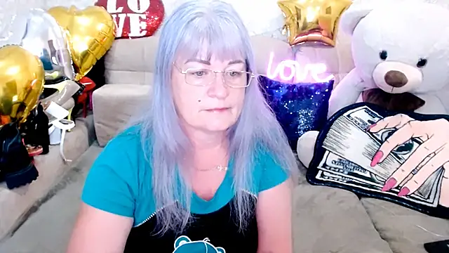 Snapshot of SiberiabBerry chatting on June 2, 2026, 4:14 am SiberiabBerry online show from June 2, 2026, 4:14 am