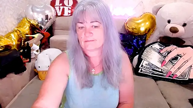 Snapshot of SiberiabBerry chatting on June 12, 2026, 2:21 am SiberiabBerry online show from June 12, 2026, 2:21 am