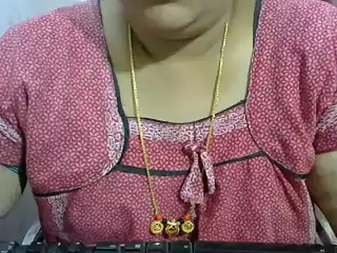 Snapshot of Naughty_Nityaa chatting on January 11, 2025, 5:29 pm Naughty Nityaa online show from January 11, 2025, 5:29 pm