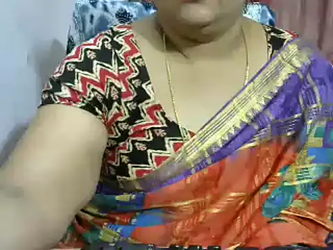 Snapshot of Naughty_Nityaa chatting on January 23, 2025, 4:26 pm Naughty Nityaa online show from January 23, 2025, 4:26 pm