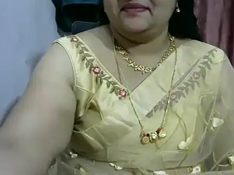 Snapshot of Naughty_Nityaa chatting on January 29, 2025, 10:37 am Naughty Nityaa online show from January 29, 2025, 10:37 am