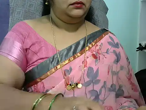 Snapshot of Naughty_Nityaa chatting on March 6, 2025, 5:11 pm Naughty Nityaa online show from March 6, 2025, 5:11 pm