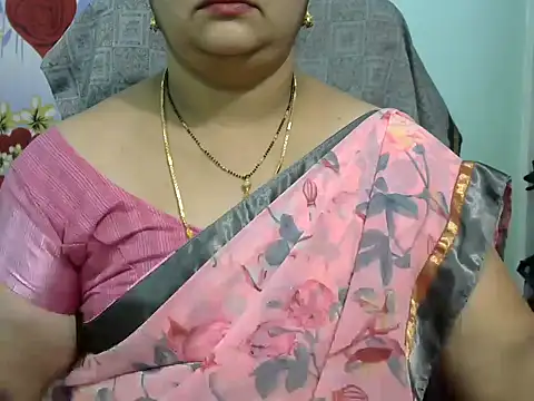 Snapshot of Naughty_Nityaa chatting on March 14, 2025, 7:04 am Naughty Nityaa online show from March 14, 2025, 7:04 am
