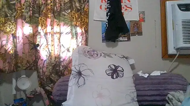Snapshot of cockplay85 chatting on July 15, 2026, 1:49 pm cockplay85 online show from July 15, 2026, 1:49 pm