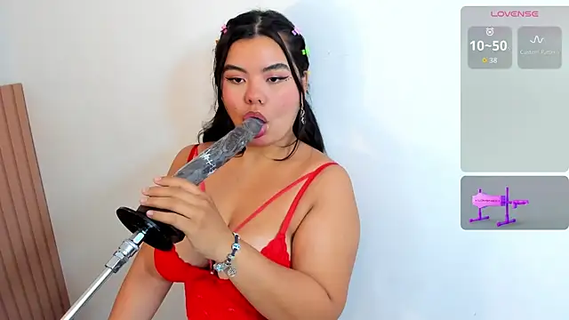 Snapshot of klhoe_boobs chatting on January 7, 2026, 4:04 am klhoe boobs online show from January 7, 2026, 4:04 am