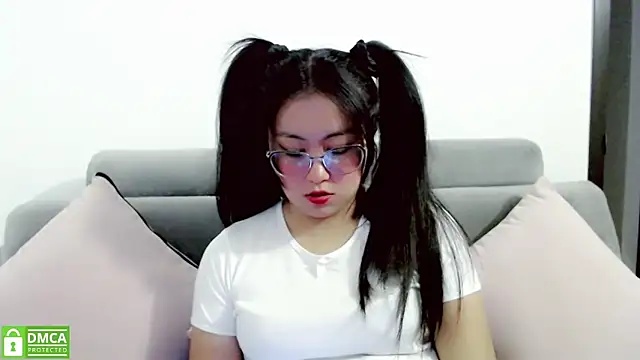Snapshot of mariana_katto chatting on December 11, 2024, 12:44 am mariana katto online show from December 11, 2024, 12:44 am
