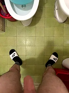 Snapshot of Miky_21 chatting on September 17, 2025, 5:20 am Miky 21 online show from September 17, 2025, 5:20 am