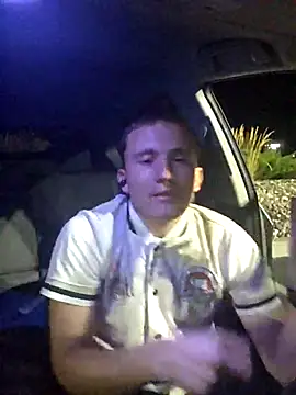 monitobuenchorro online show from September 17, 2025, 4:58 am