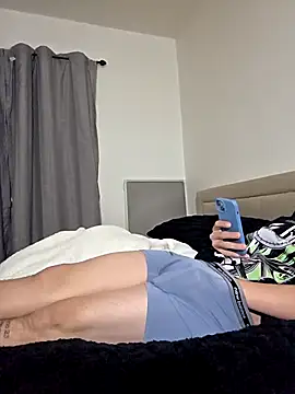 monitobuenchorro online show from February 2, 2026, 1:48 am