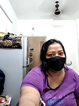 Snapshot of zeepe19 chatting on September 14, 2025, 4:11 am zeepe19 online show from September 14, 2025, 4:11 am