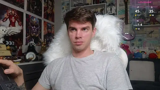 Snapshot of Mike_Burn chatting on February 10, 2026, 3:49 pm Mike Burn online show from February 10, 2026, 3:49 pm