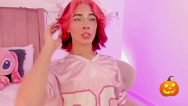 CamiloDoumit online show from October 20, 2025, 5:02 pm