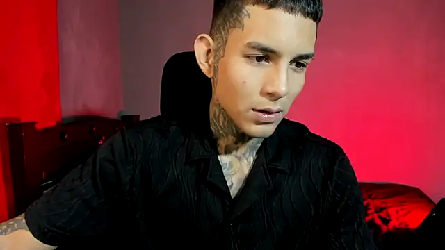 Snapshot of Travistanner_28 chatting on February 14, 2026, 1:35 am Travistanner 28 online show from February 14, 2026, 1:35 am