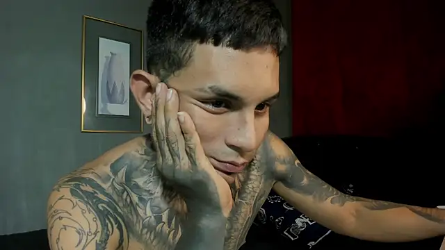 Snapshot of Travistanner_28 chatting on February 15, 2026, 4:36 pm Travistanner 28 online show from February 15, 2026, 4:36 pm