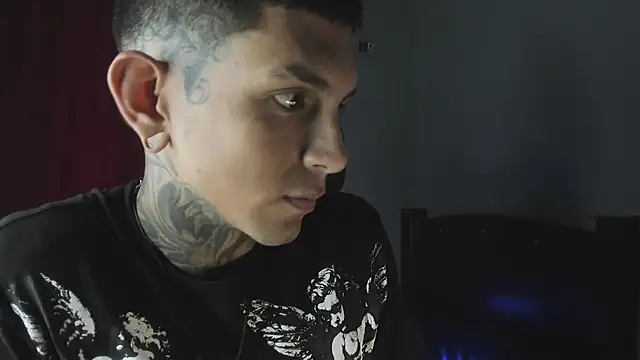 Snapshot of Travistanner_28 chatting on March 6, 2026, 10:39 pm Travistanner 28 online show from March 6, 2026, 10:39 pm