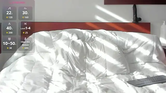 Snapshot of FRAN_DESS chatting on November 10, 2025, 12:37 pm FRAN DESS online show from November 10, 2025, 12:37 pm