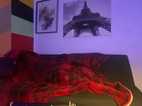 Snapshot of Gman143187 chatting on December 20, 2025, 1:29 pm Gman143187 online show from December 20, 2025, 1:29 pm