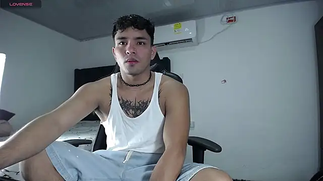 man dur07 online show from December 3, 2024, 9:01 pm