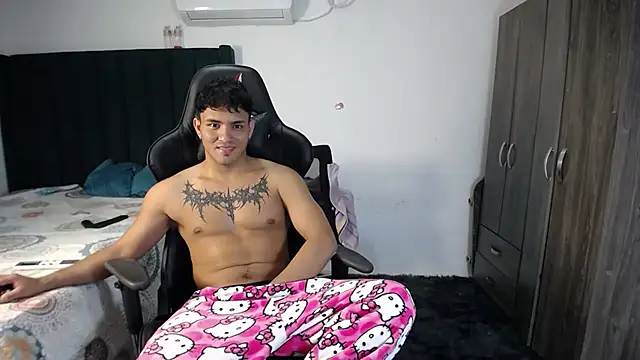 man dur07 online show from February 3, 2025, 12:36 am