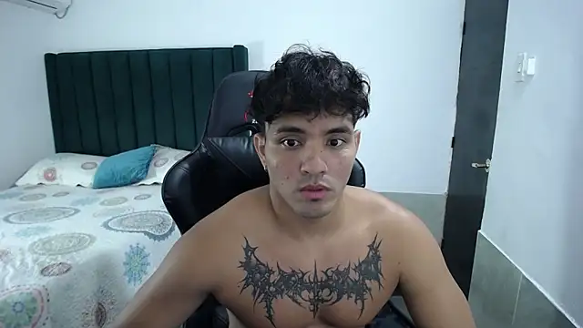 man dur07 online show from October 10, 2025, 7:46 pm