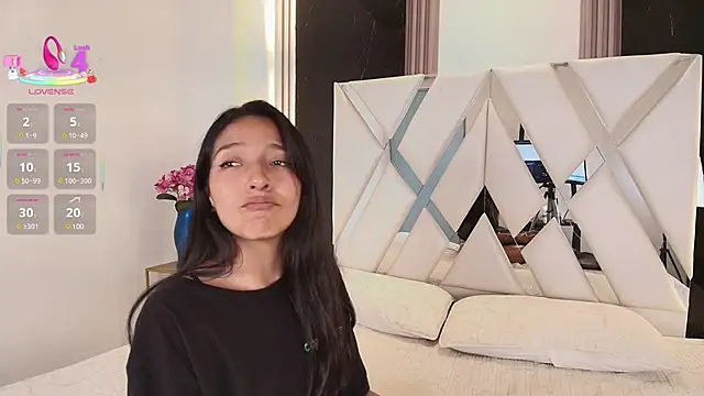 Valery wang online show from March 2, 2025, 3:05 pm