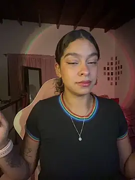 Snapshot of Arteatenea__ chatting on December 18, 2025, 3:12 am Arteatenea online show from December 18, 2025, 3:12 am