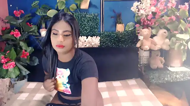 Littleindianmilf online show from January 13, 2026, 9:03 am