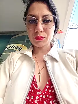 Snapshot of VALERY-03_ chatting on June 11, 2026, 1:20 pm VALERY-03 online show from June 11, 2026, 1:20 pm