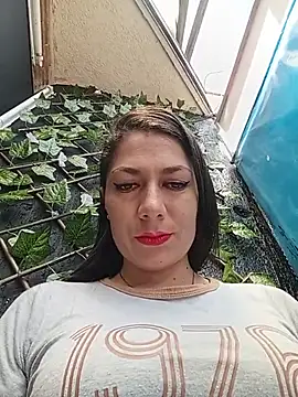 Snapshot of VALERY-03_ chatting on June 23, 2026, 5:33 pm VALERY-03 online show from June 23, 2026, 5:33 pm