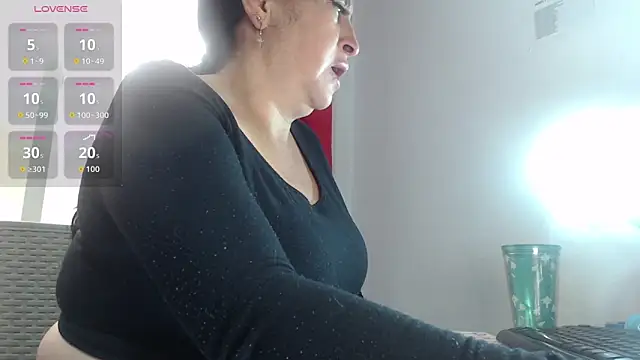 Snapshot of anita_s3x chatting on November 1, 2025, 11:34 am anita s3x online show from November 1, 2025, 11:34 am