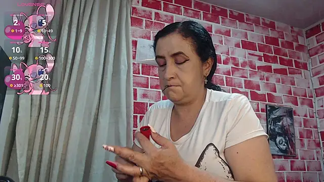 Snapshot of anita_s3x chatting on November 30, 2025, 11:36 am anita s3x online show from November 30, 2025, 11:36 am