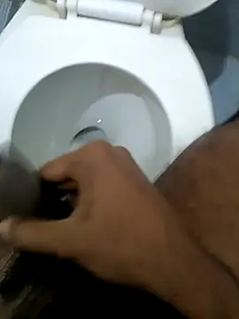 Snapshot of suckthedickk chatting on December 12, 2024, 10:45 am suckthedickk online show from December 12, 2024, 10:45 am