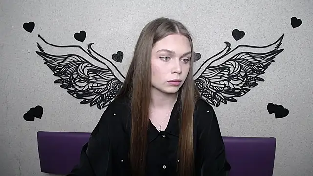 LaraPika online show from March 28, 2026, 6:07 pm