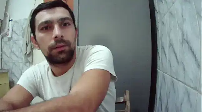 Snapshot of the_hot chatting on December 7, 2024, 11:29 am the hot online show from December 7, 2024, 11:29 am