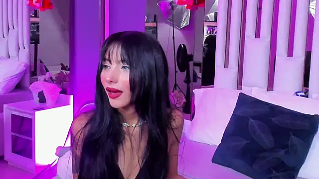 Snapshot of Kitty_Eliffe chatting on February 11, 2025, 7:27 pm Kitty Eliffe online show from February 11, 2025, 7:27 pm