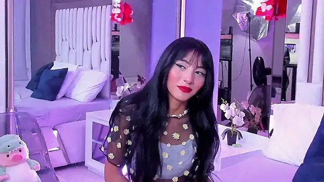 Snapshot of Kitty_Eliffe chatting on February 11, 2025, 10:28 pm Kitty Eliffe online show from February 11, 2025, 10:28 pm