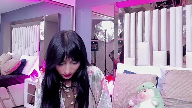 Snapshot of Kitty_Eliffe chatting on March 6, 2025, 10:36 pm Kitty Eliffe online show from March 6, 2025, 10:36 pm