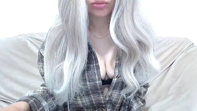  kitty Rose  online show from May 12, 2026, 2:19 am