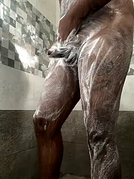 Snapshot of DragonLover_93 chatting on November 18, 2025, 3:01 am DragonLover 93 online show from November 18, 2025, 3:01 am