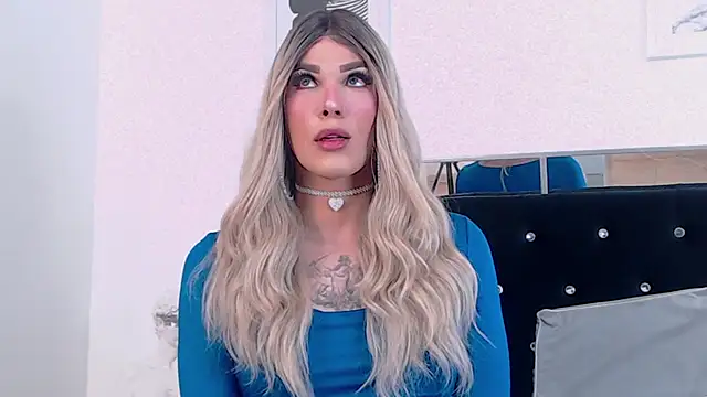 Snapshot of ZikaruRichie chatting on March 12, 2025, 1:36 am ZikaruRichie online show from March 12, 2025, 1:36 am