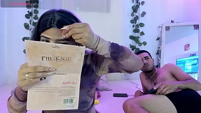 catalina and roger online show from October 21, 2025, 12:28 pm