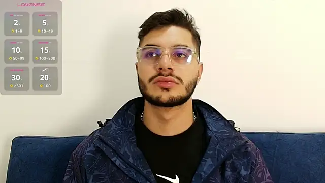 Snapshot of Amadeo_Wild chatting on February 15, 2026, 10:17 pm Amadeo Wild online show from February 15, 2026, 10:17 pm