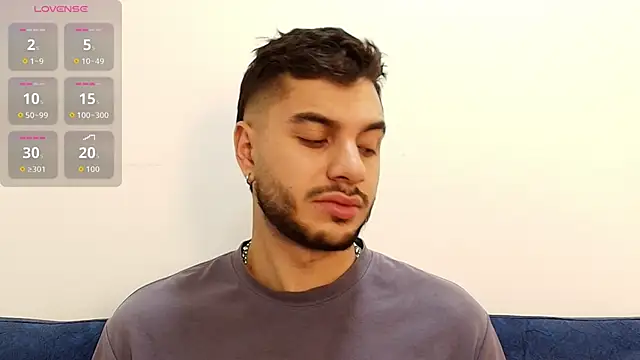 Snapshot of Amadeo_Wild chatting on February 22, 2026, 7:45 pm Amadeo Wild online show from February 22, 2026, 7:45 pm