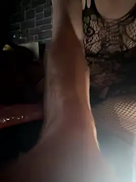 Snapshot of peterwaterfall chatting on October 16, 2025, 3:07 am peterwaterfall online show from October 16, 2025, 3:07 am